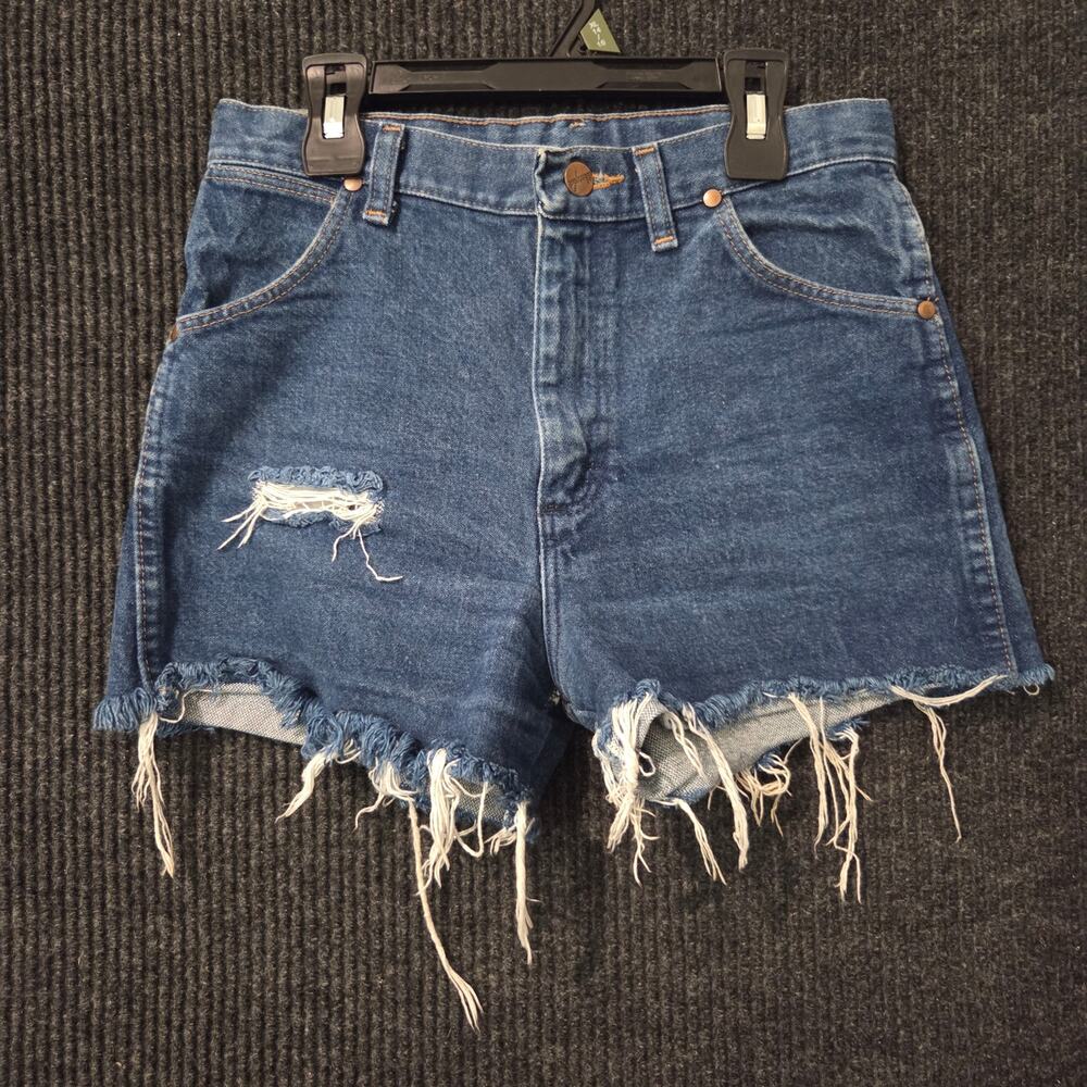 Wrangler high rise raw hem distressed denim cutoff shorts size XS reg vtg